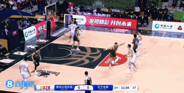 先發(fā)制人！弗格開(kāi)場(chǎng)2分鐘4投4中 連投帶罰包攬球隊(duì)前9分