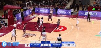 神來(lái)之筆！阿不都對(duì)抗防守 失衡后拋投打板命中還要加罰